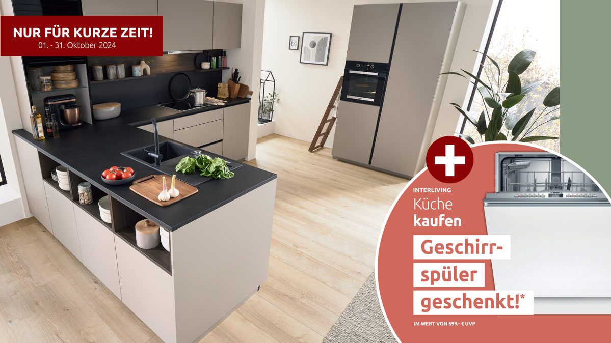 Einbauküche Interliving aus Holz in Beige Interliving Küche Serie 3072 mit Miele-Einbaugeräten Lava & Nussbaum Kuba - zweizeilig